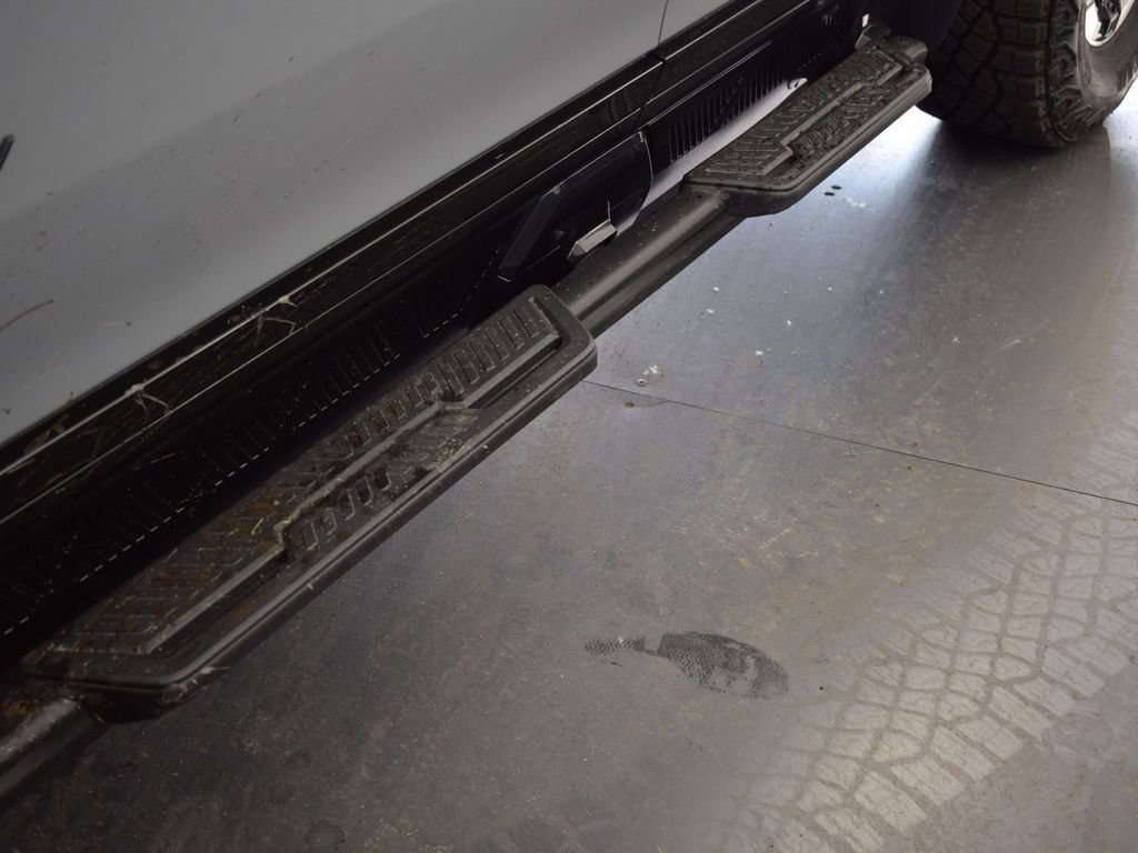 New 2024 GMC Hummer EV 2X w/ Extreme Off-Road Package image 14