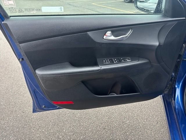 Used 2019 Kia Forte LXS image 13