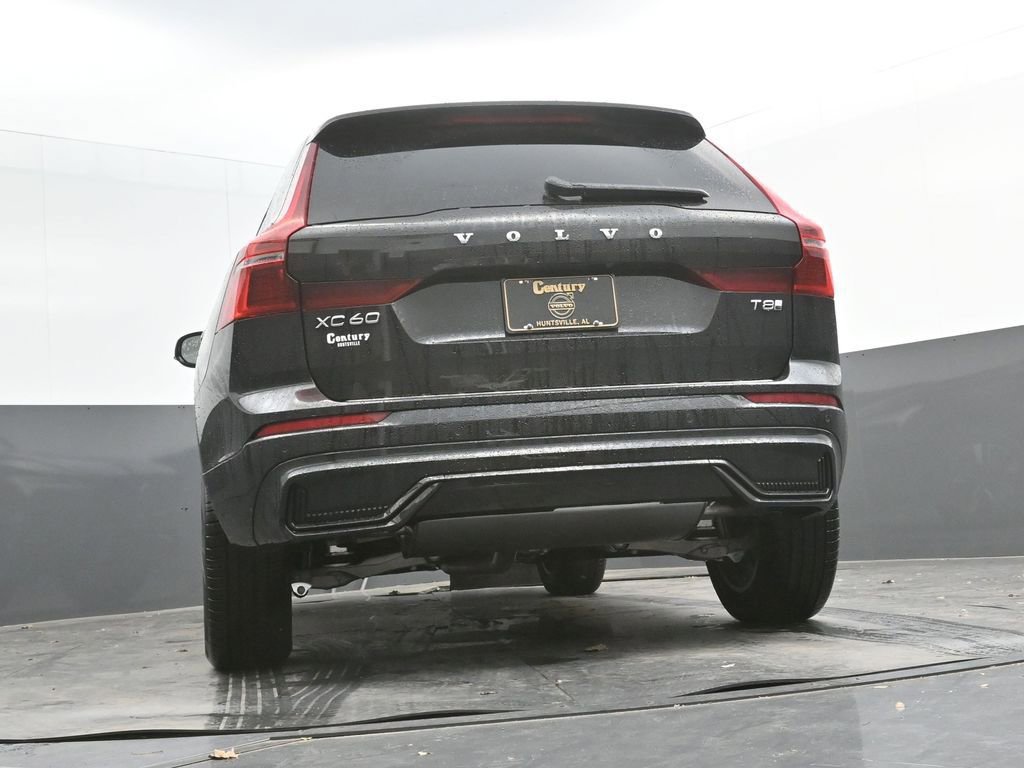 New 2026 Volvo XC60 T8 Core w/ Climate Package image 33
