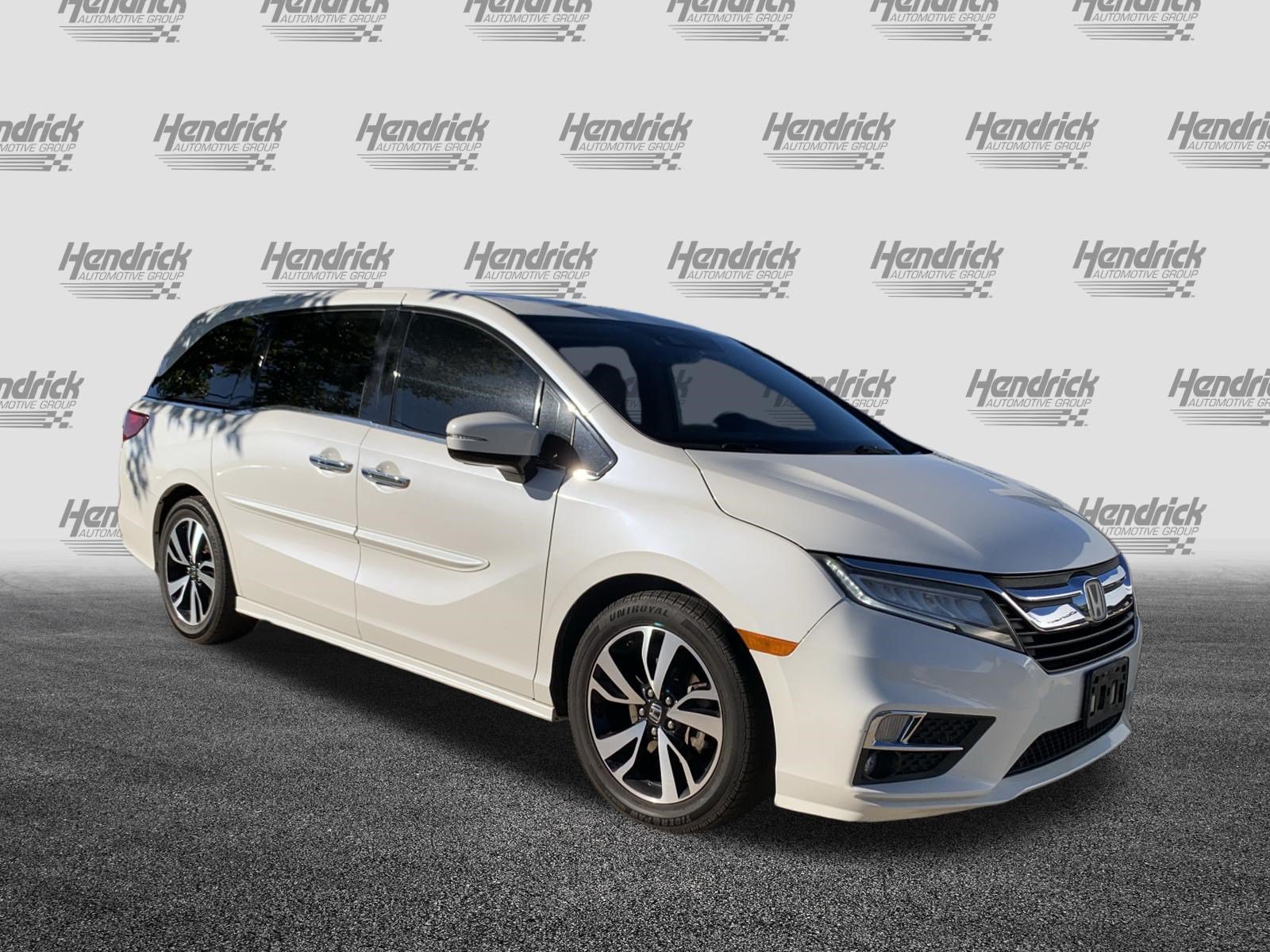 Used 2019 Honda Odyssey Elite image 2