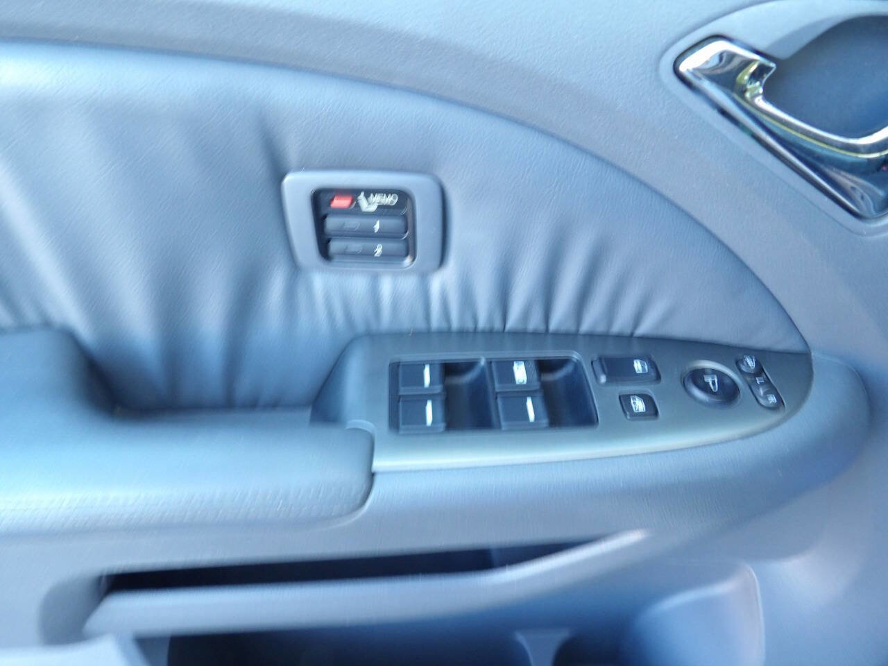 Used 2006 Honda Odyssey Touring image 17
