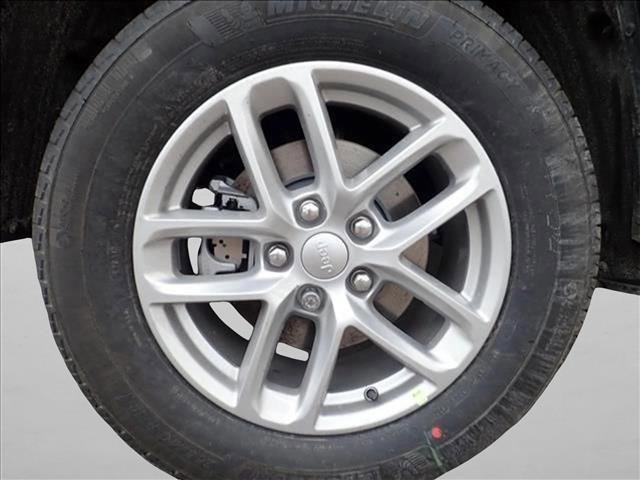 New 2026 Jeep Grand Cherokee Laredo X image 7