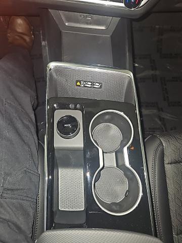 New 2026 Chevrolet Equinox LT w/ Convenience Package II image 16