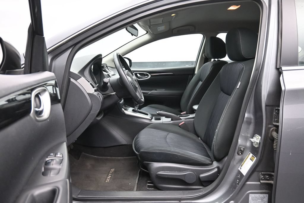 Used 2019 Nissan Sentra SV FWD image 23