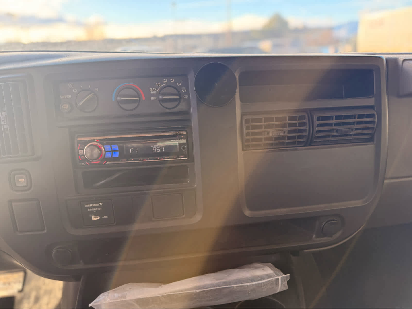 Used 2005 Chevrolet Express 2500 Extended image 16