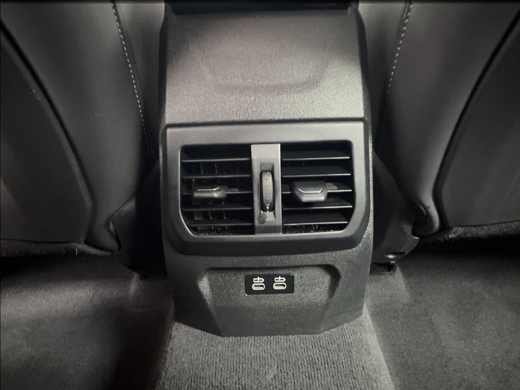 Used 2025 BMW 228i xDrive AWD/4WD image 36