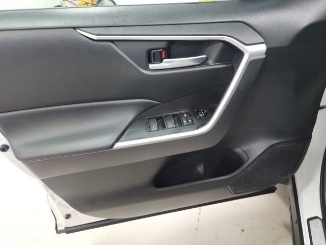 Certified 2024 Toyota RAV4 XLE image 20