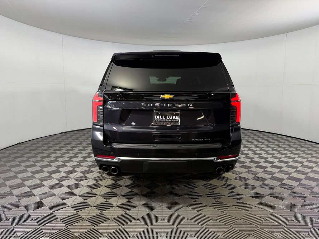 Used 2026 Chevrolet Suburban Premier AWD/4WD image 8