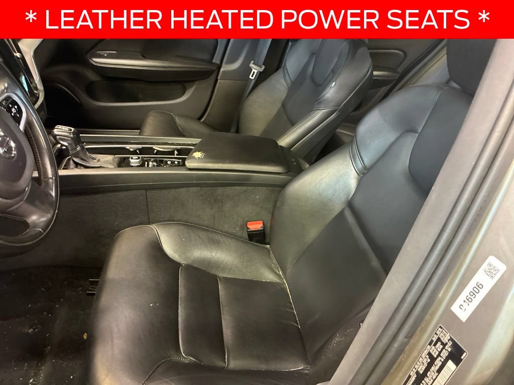 Used 2019 Volvo S60 T6 Momentum w/ Premium Package AWD/4WD image 7