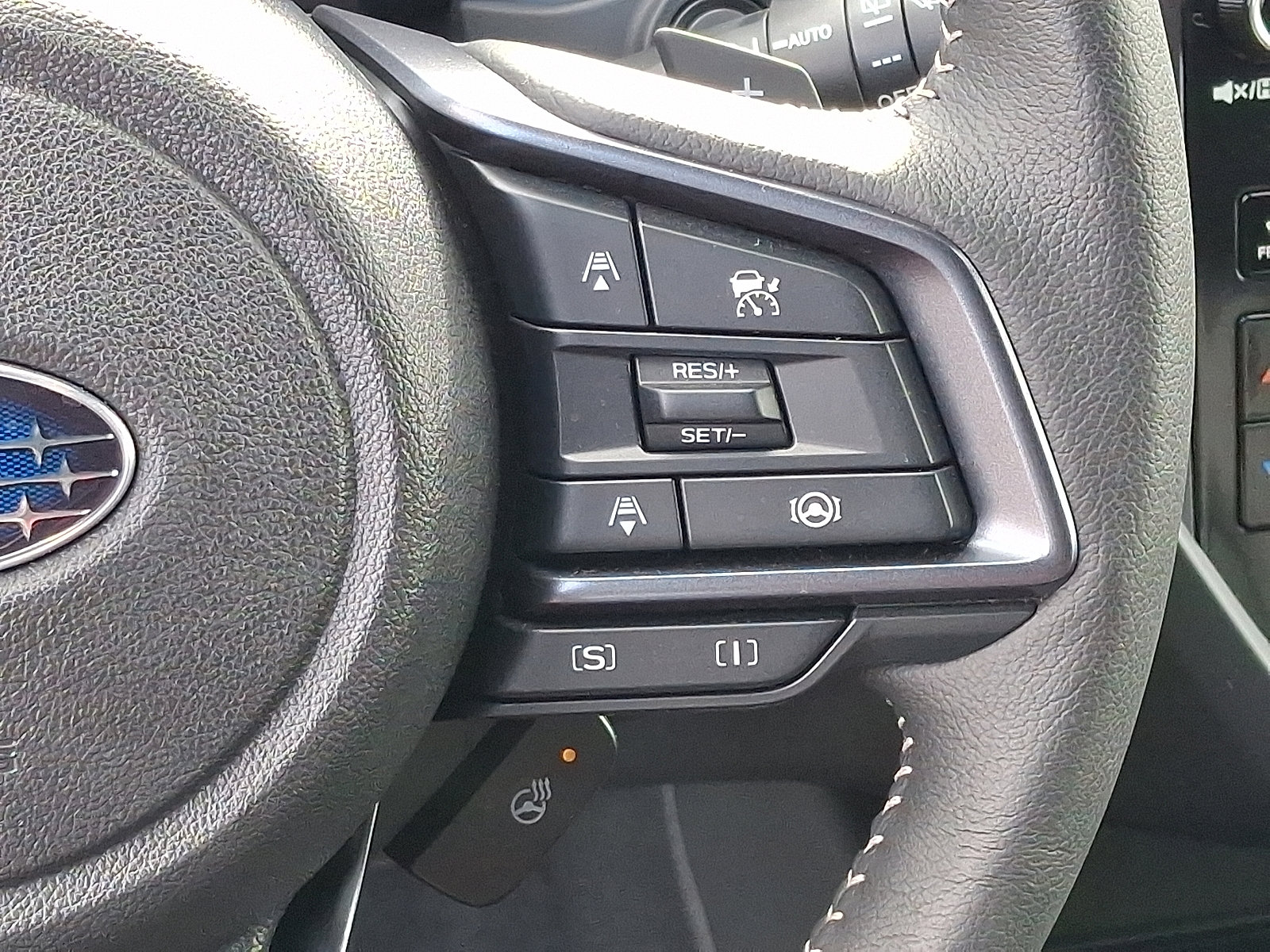 Certified 2025 Subaru Forester Limited image 23