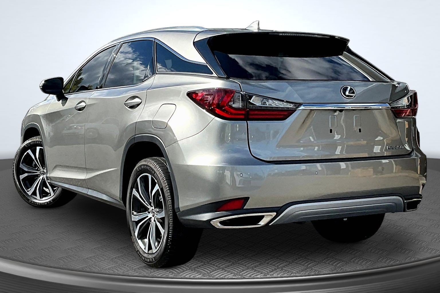 Used 2020 Lexus RX 350 FWD w/ Premium Package image 3