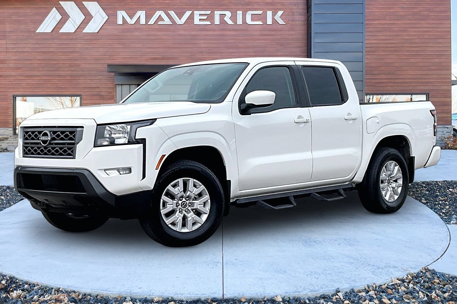 Used 2023 Nissan Frontier SV w/ SV Convenience Package AWD/4WD image 3