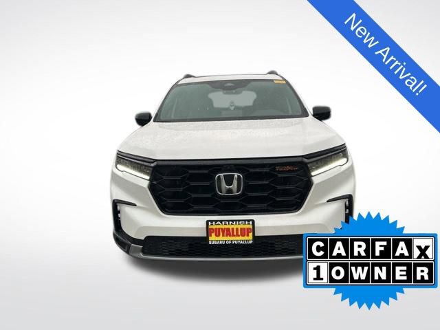 Used 2025 Honda Pilot TrailSport image 1