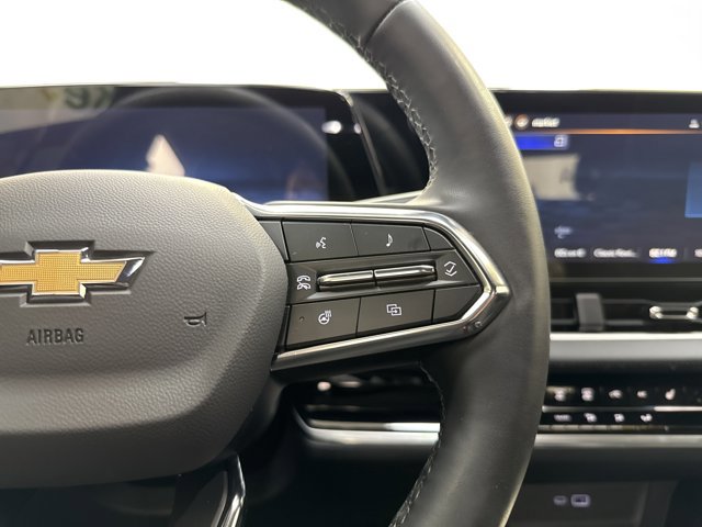 Used 2026 Chevrolet Equinox LT image 18