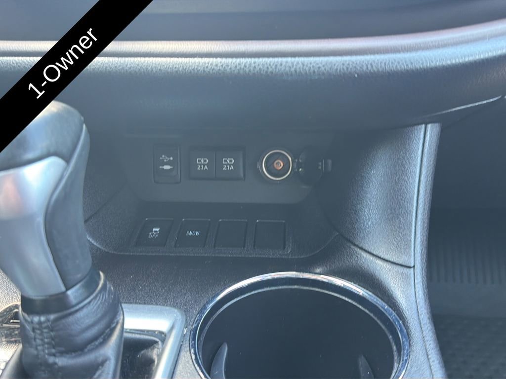 Used 2018 Toyota Highlander Limited FWD image 41