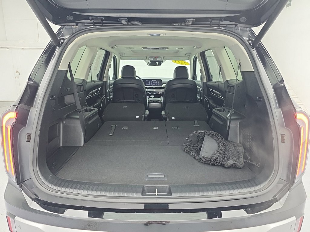 Used 2024 Kia Telluride EX w/ EX Captain's Chair Package AWD/4WD image 54