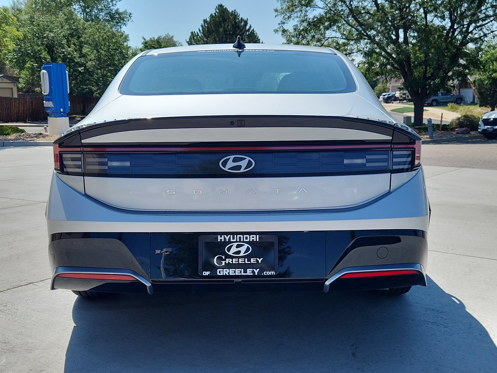 Used 2025 Hyundai Sonata SEL FWD image 4