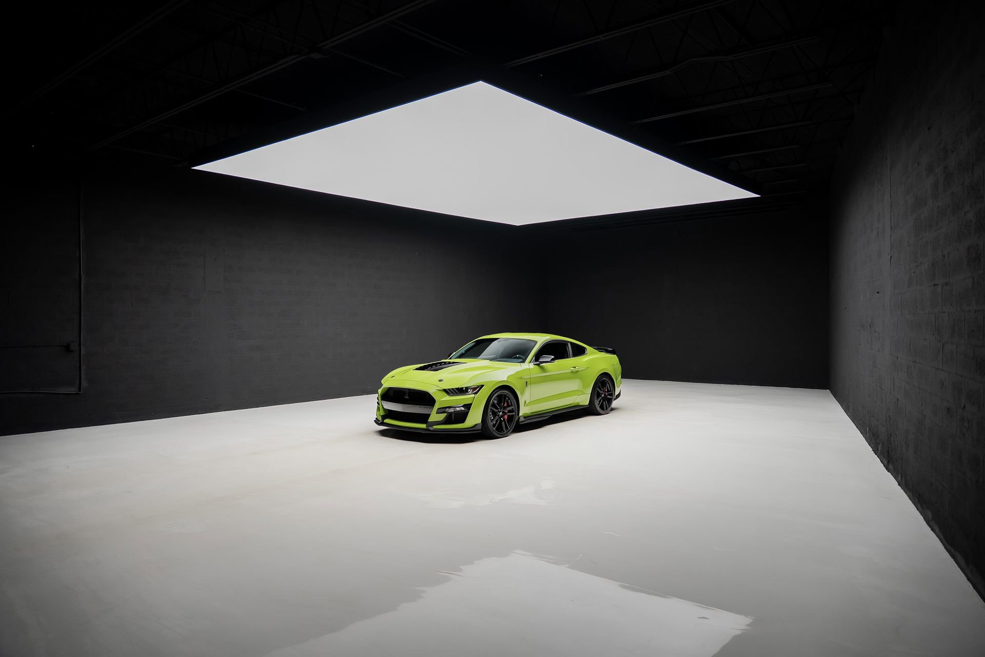 Used 2020 Ford Mustang Shelby GT500 w/ Technology Package image 88