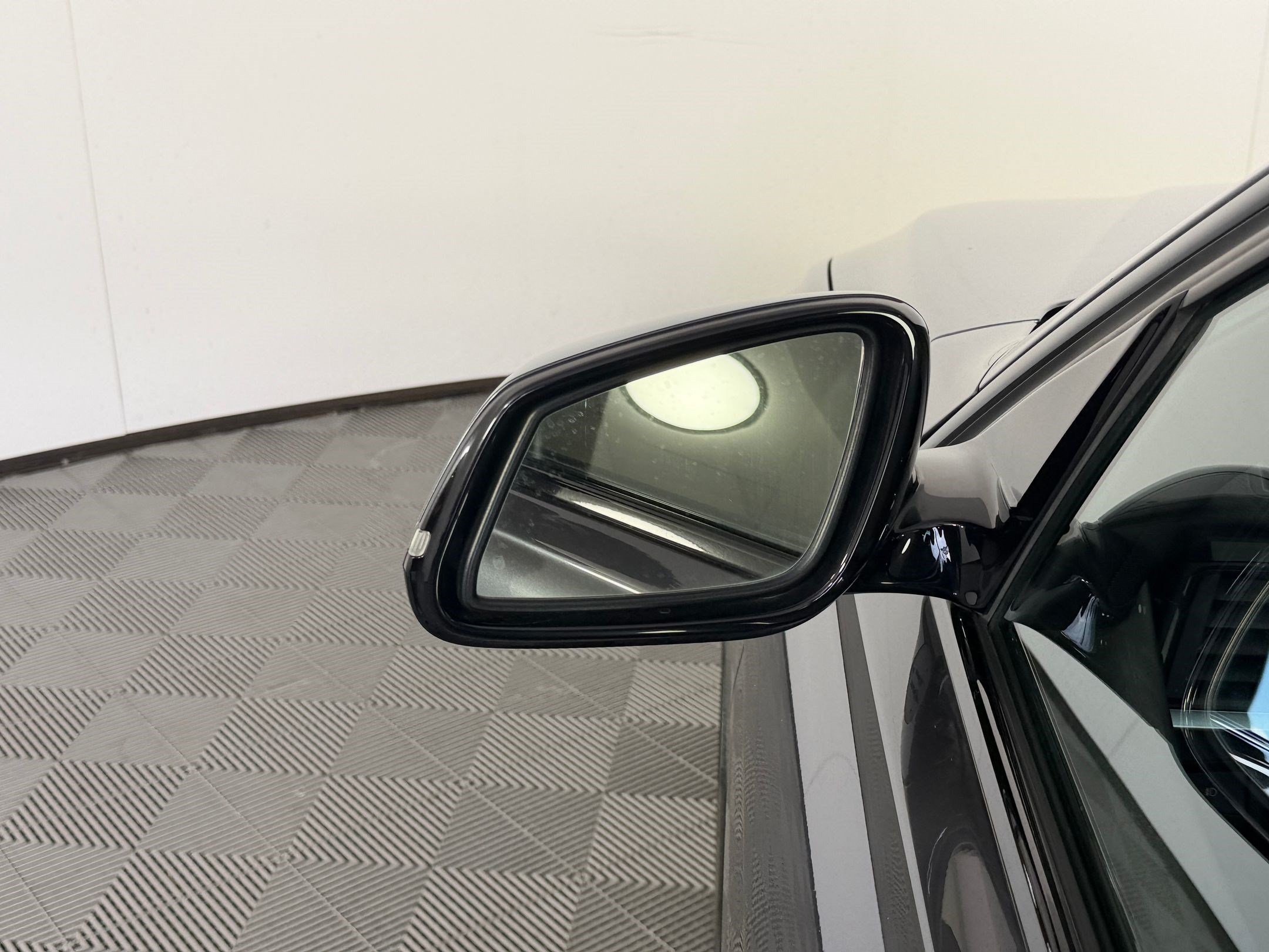Used 2015 BMW 328i xDrive Sedan AWD/4WD image 21