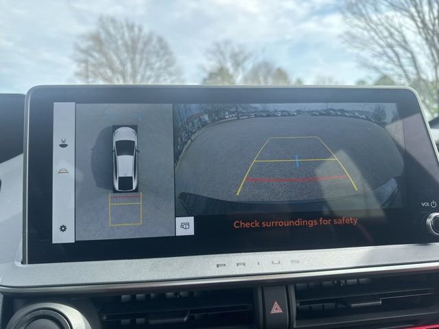 Used 2025 Toyota Prius Plug-In Hybrid w/ Limited Premium Package image 33