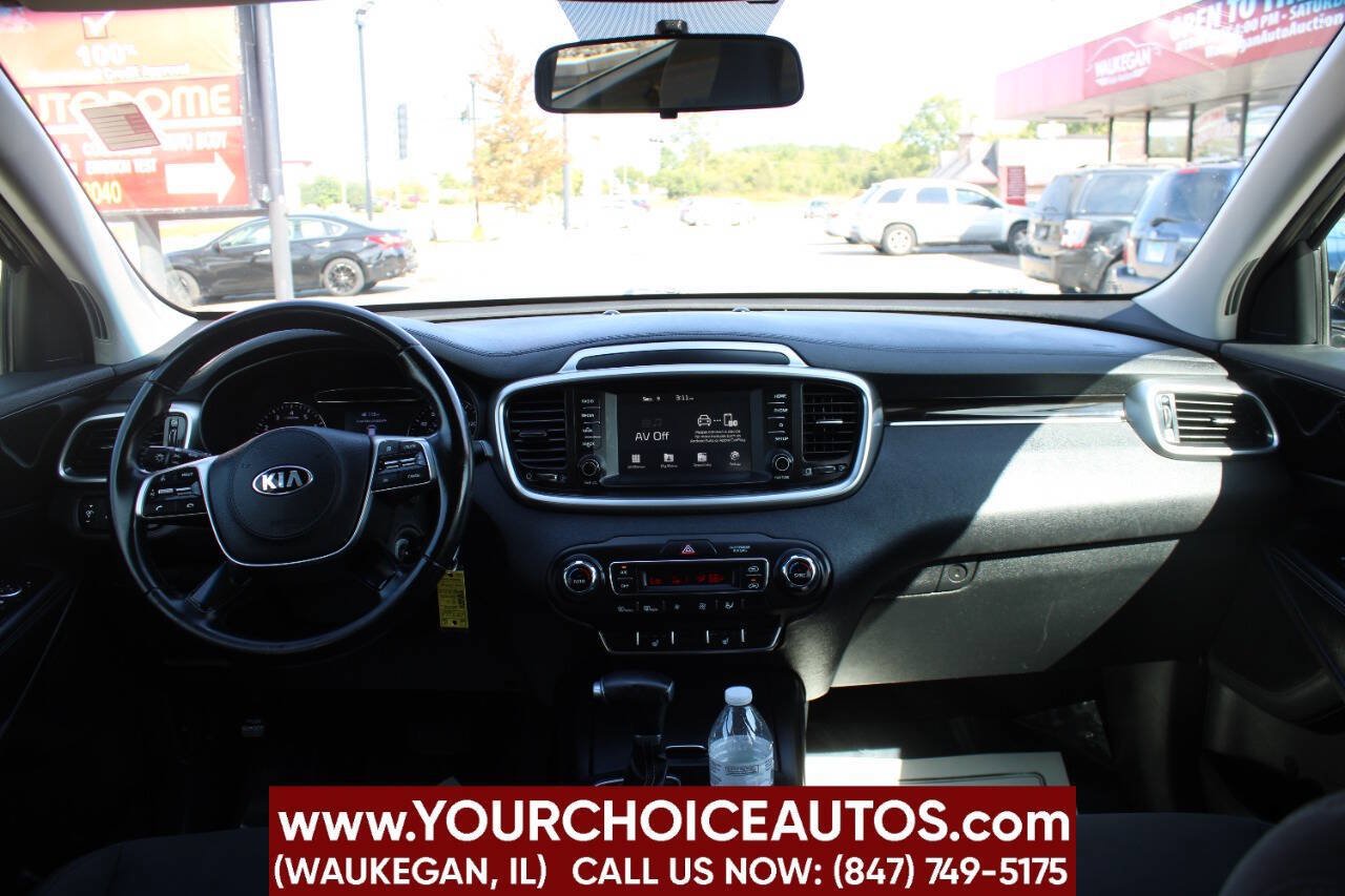 Used 2020 Kia Sorento LX w/ LX I4 Convenience Package AWD/4WD image 19