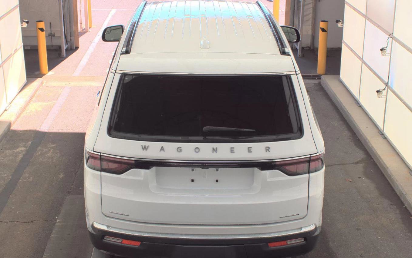 Used 2022 Jeep Wagoneer Series III image 7