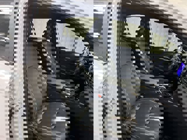 Used 2025 Toyota Camry SE image 27