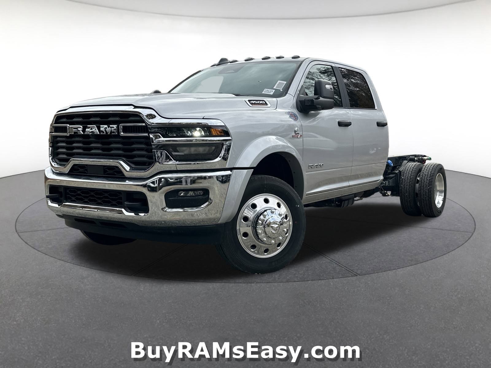 New 2026 RAM 4500 4x4 Crew Cab DRW
