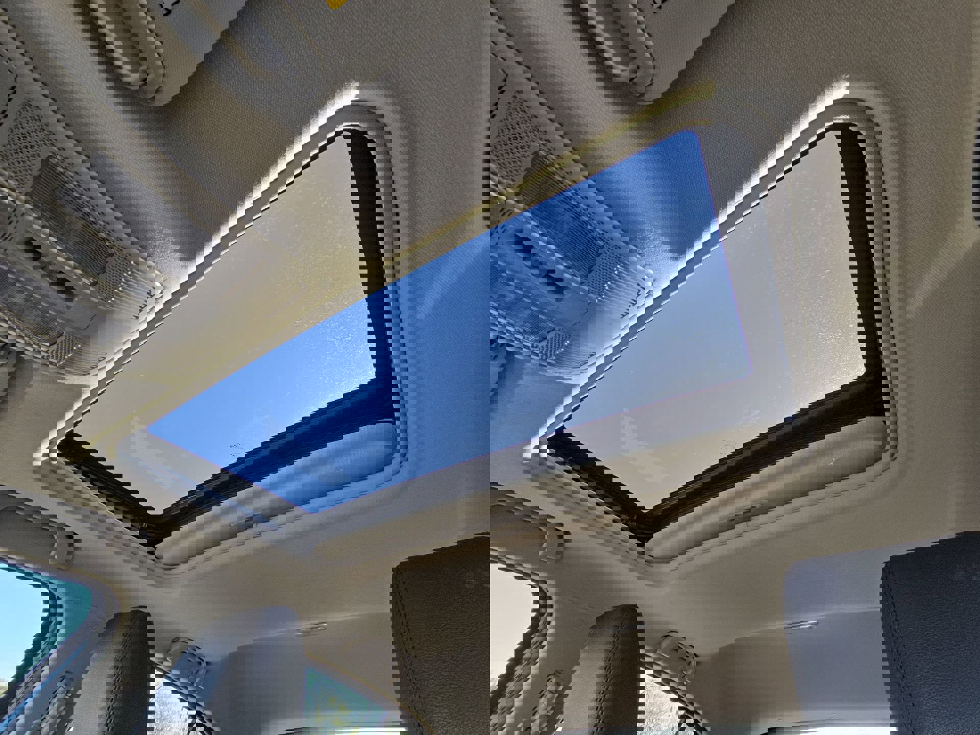 Used 2018 MAZDA MAZDA3 Grand Touring image 20