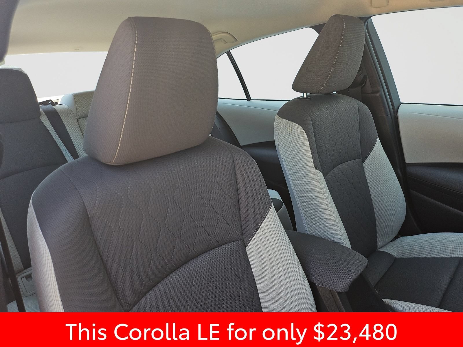 Used 2026 Toyota Corolla LE FWD image 18