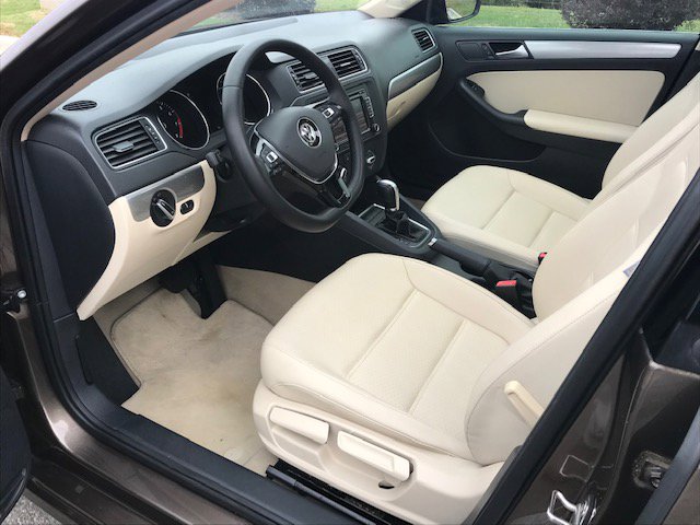 Used 2015 Volkswagen Jetta SE FWD image 5