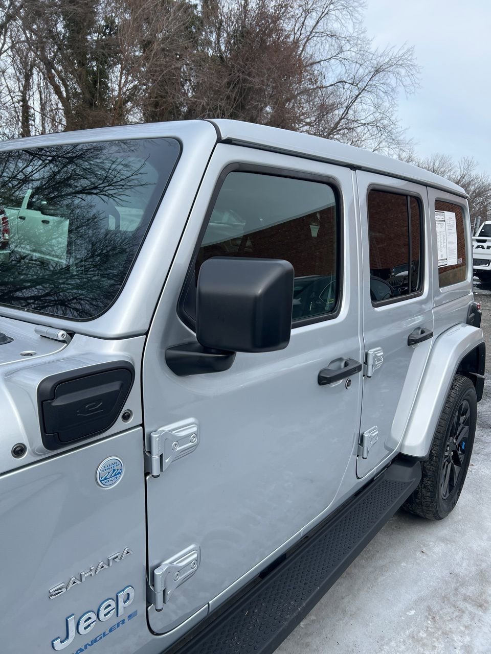 Used 2023 Jeep Wrangler Unlimited Sahara image 7