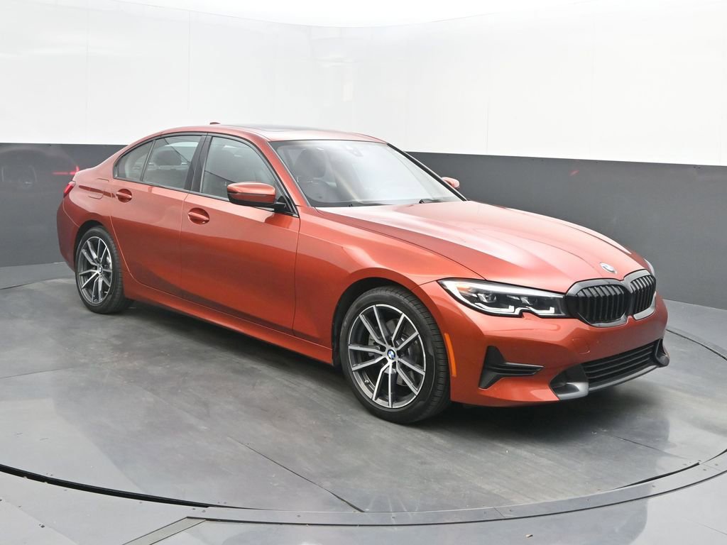 Used 2022 BMW 330i Sedan w/ Premium Package image 9