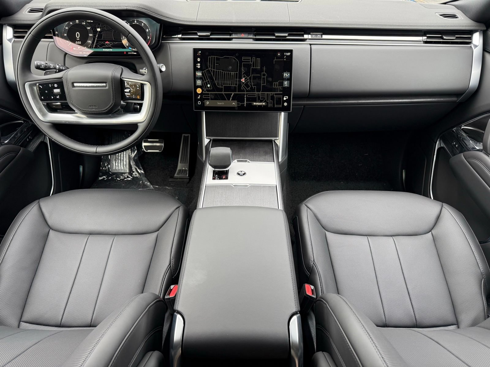 New 2025 Land Rover Range Rover SE AWD/4WD image 23