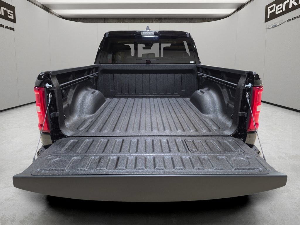 New 2027 RAM 1500 Laramie w/ Advanced Safety Group II AWD/4WD image 9