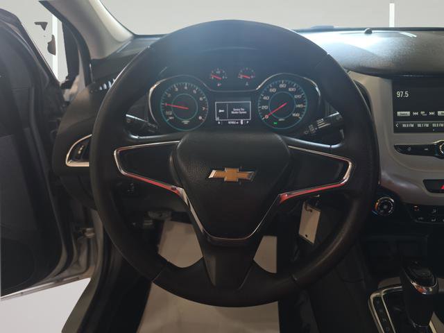 Used 2017 Chevrolet Cruze LS FWD image 14