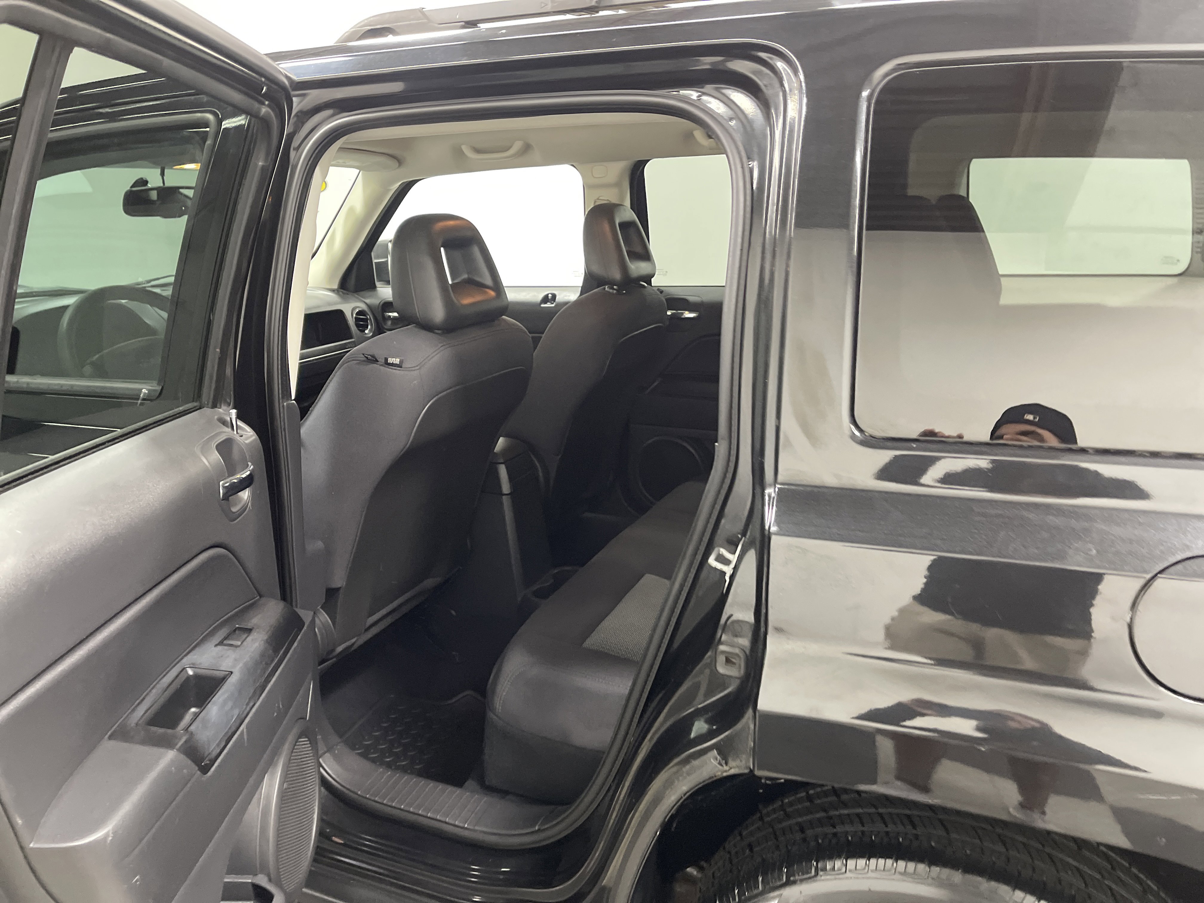 Used 2009 Jeep Patriot Sport FWD image 13