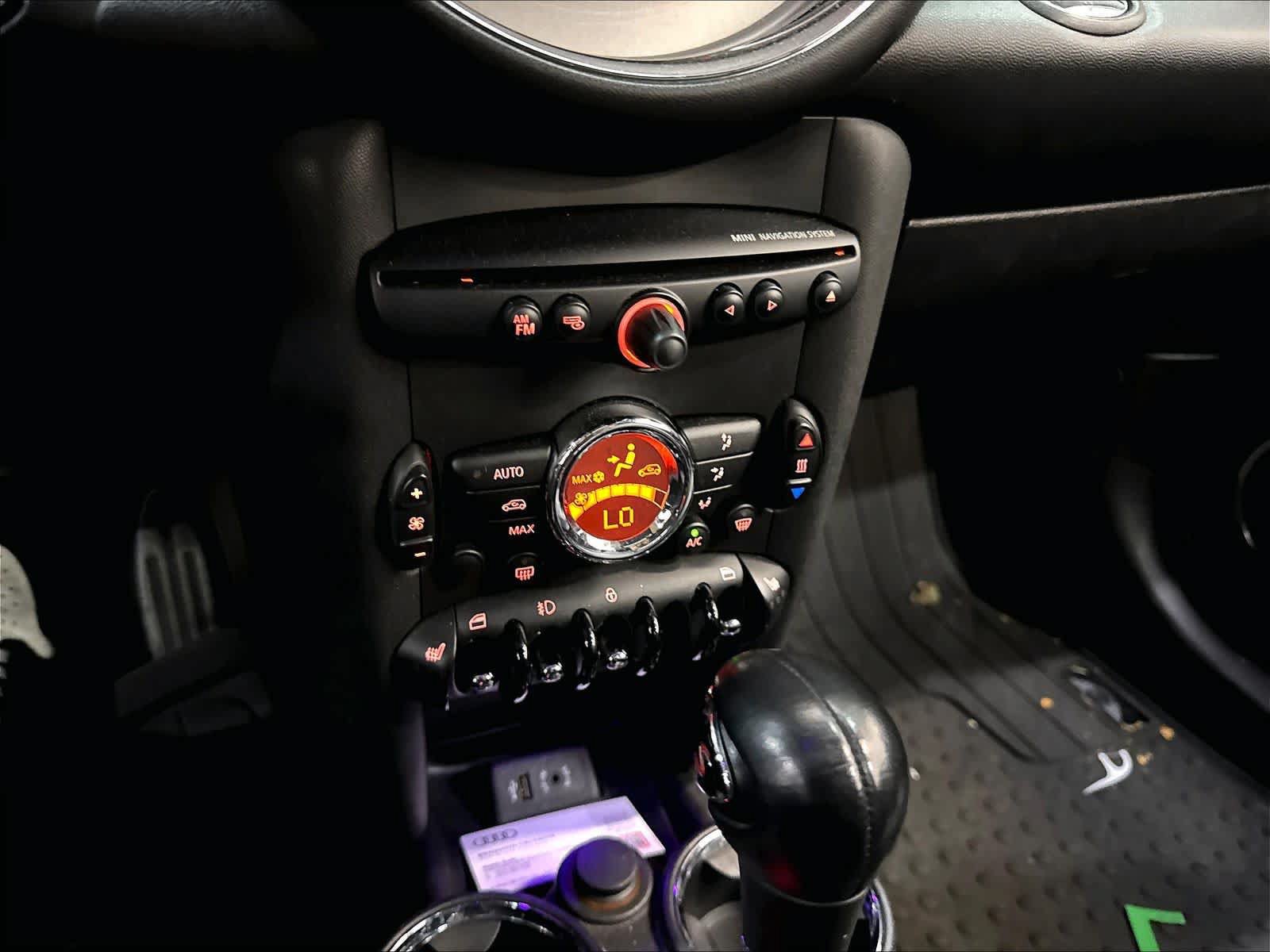 Used 2014 MINI Cooper Clubman S FWD image 35