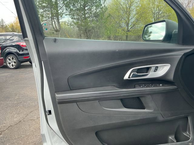 Used 2015 Chevrolet Equinox LS AWD/4WD image 10