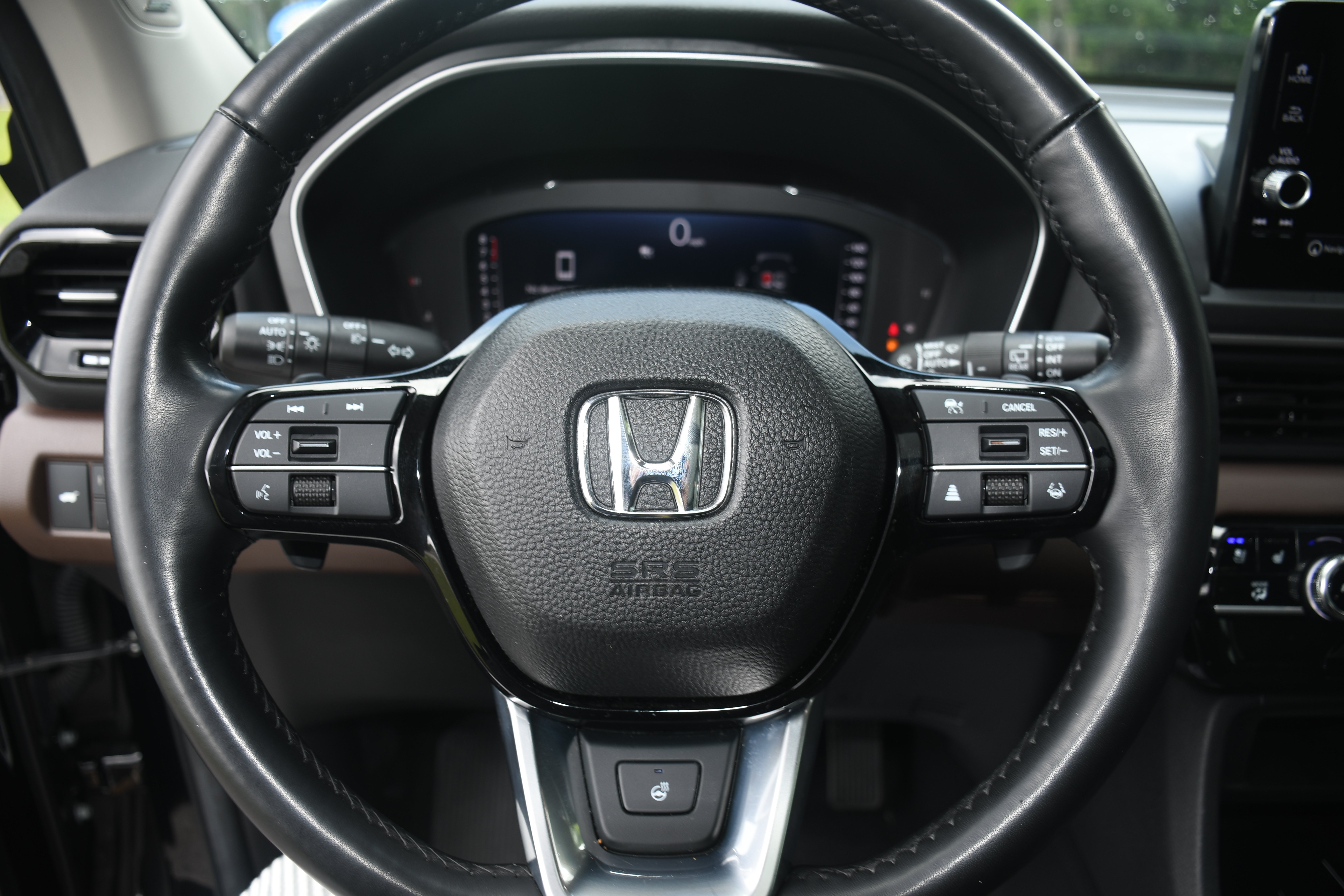 Used 2023 Honda Pilot Elite image 14