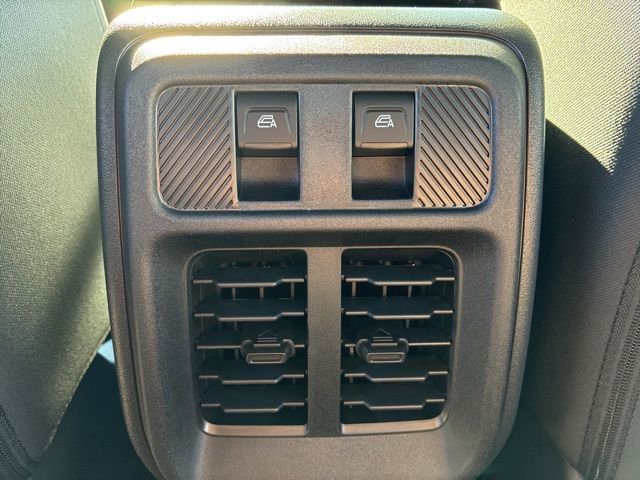 New 2025 Ford Bronco 4-Door AWD/4WD image 22