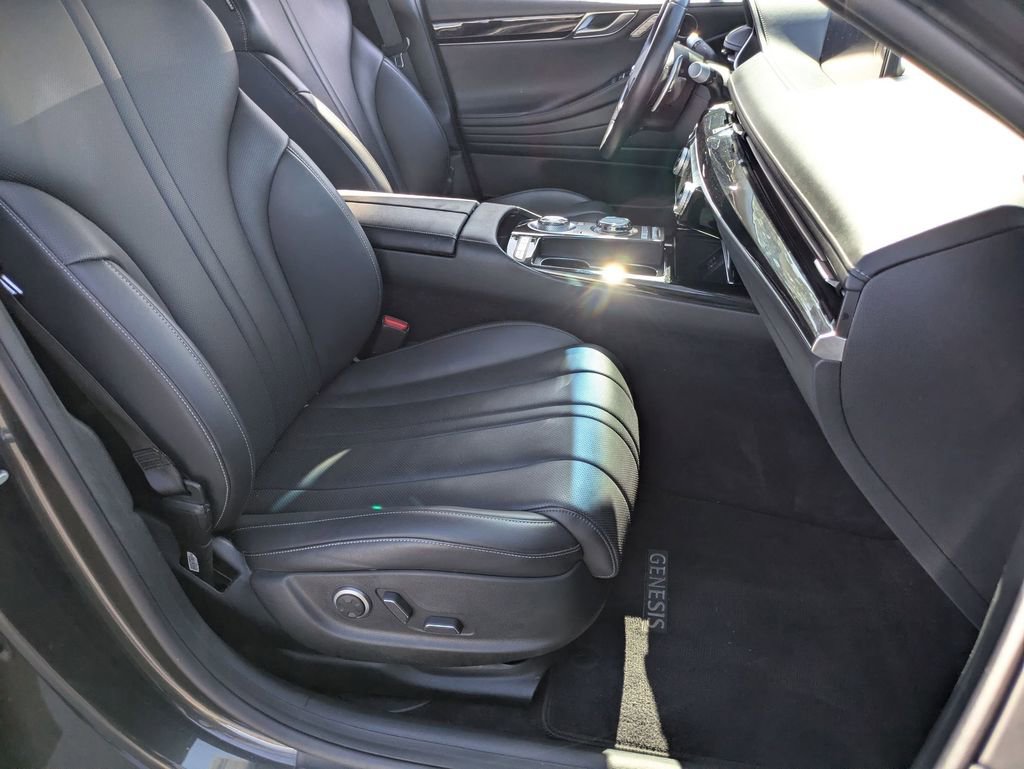 Used 2023 Genesis G80 2.5T image 29