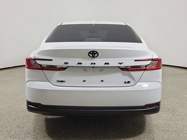 Used 2025 Toyota Camry LE FWD image 4