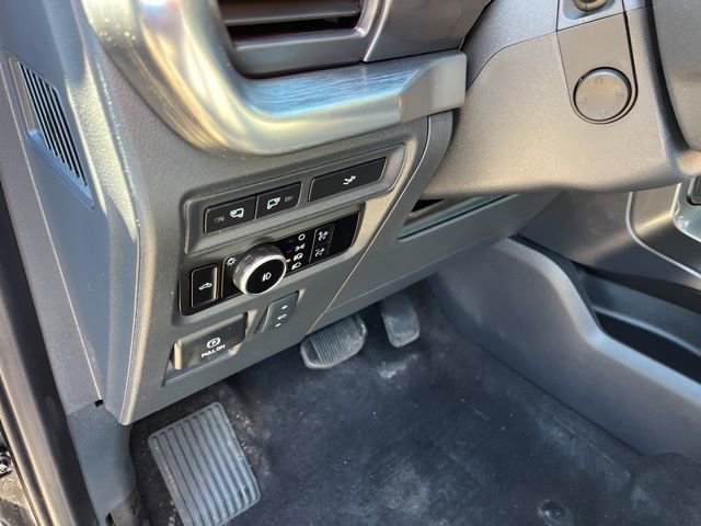 Used 2023 Ford F150 Lariat w/ Equipment Group 502A High image 14