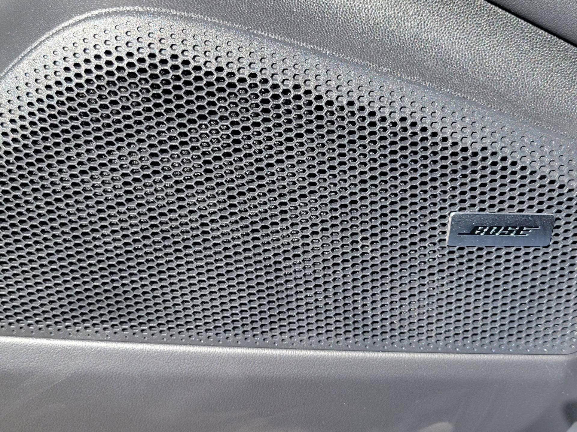 Used 2025 Porsche Macan Electric image 22