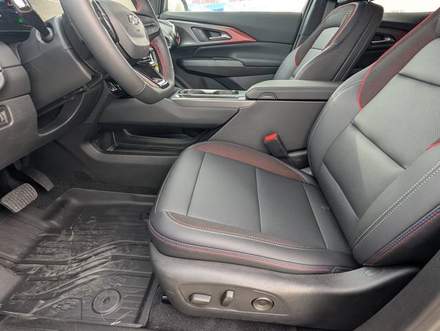 New 2026 Chevrolet Equinox EV RS FWD image 9