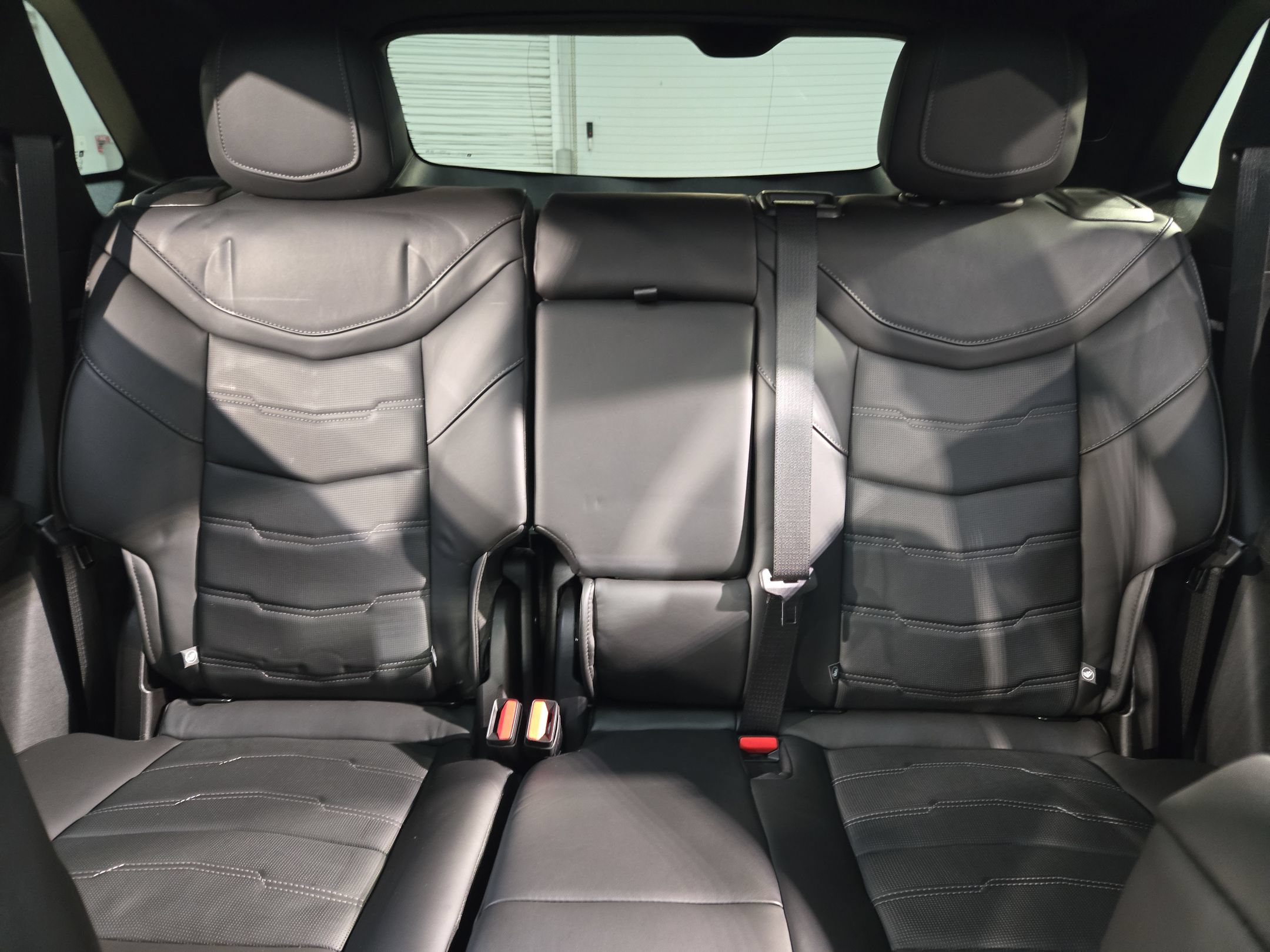 Used 2021 Cadillac XT5 Sportv w/ Platinum Package AWD/4WD image 38