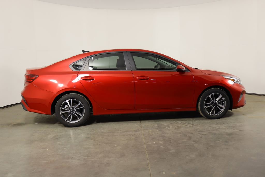 Used 2024 Kia Forte LXS image 41