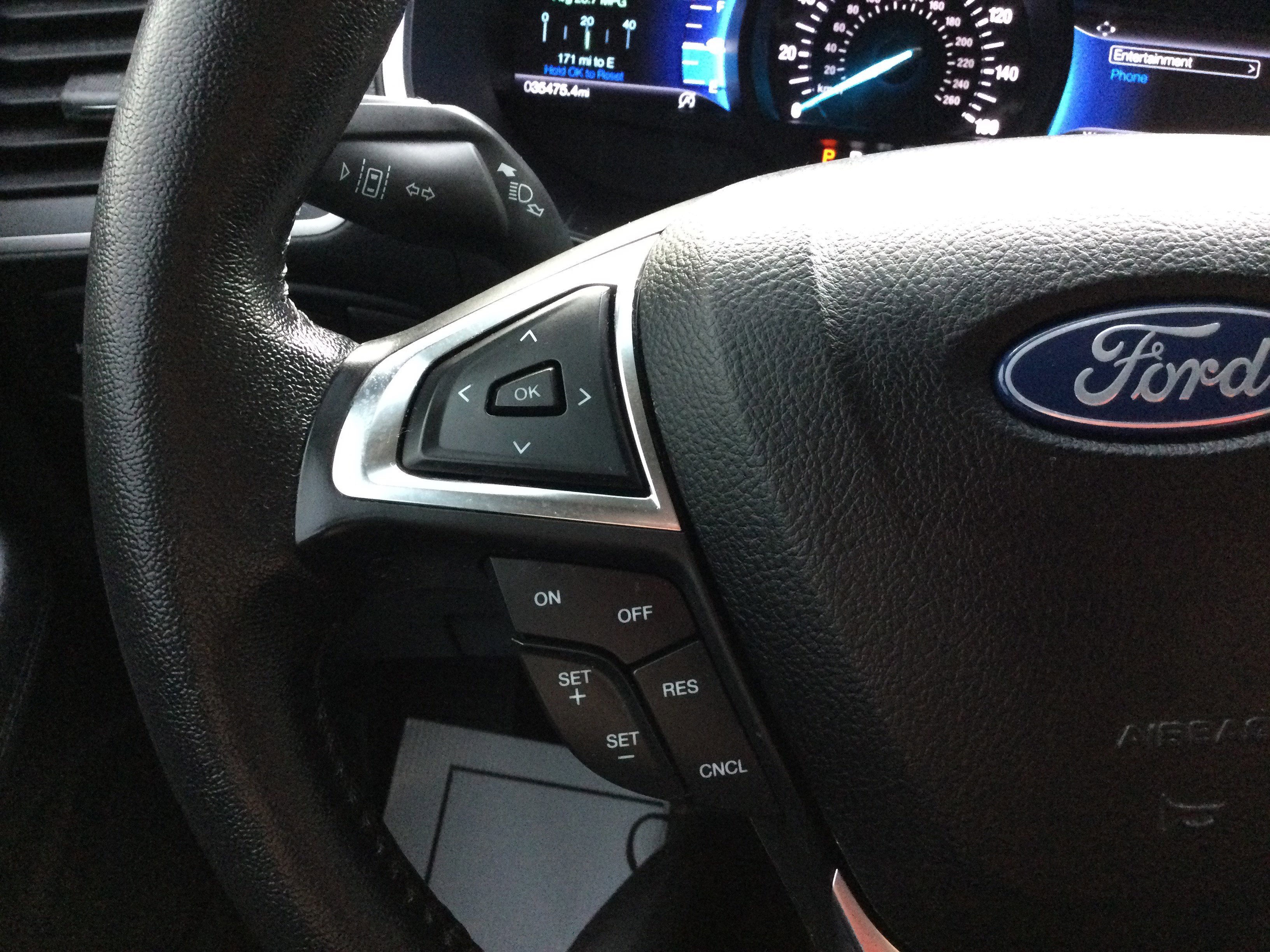 Used 2021 Ford Edge SEL w/ Convenience Package image 14