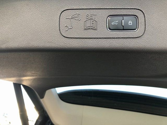 Used 2023 Lincoln Aviator Reserve w/ Elements Package Plus image 28